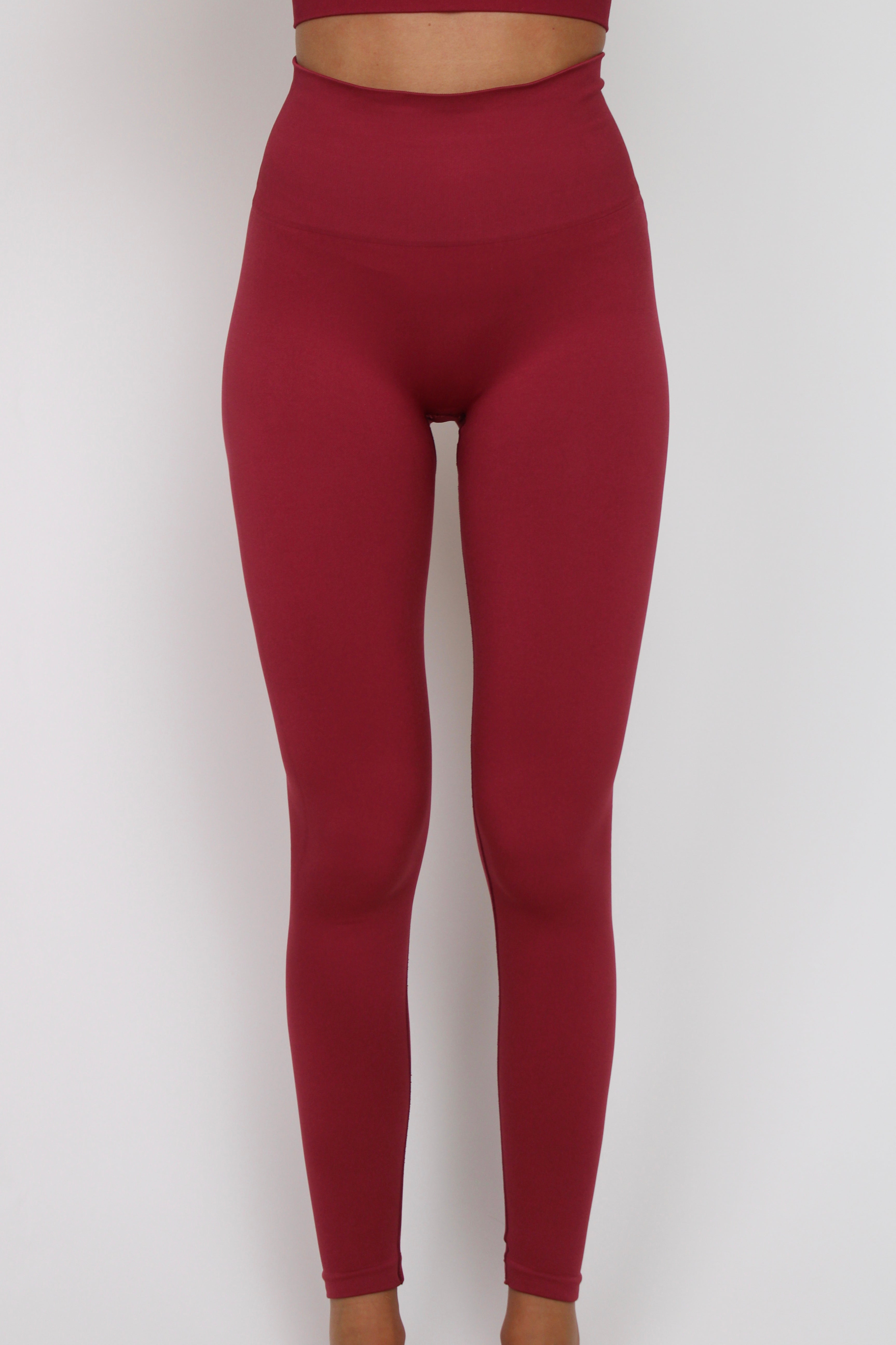 Legging deportivo seamless Sophia granate para mujer – detalle – Etereo House