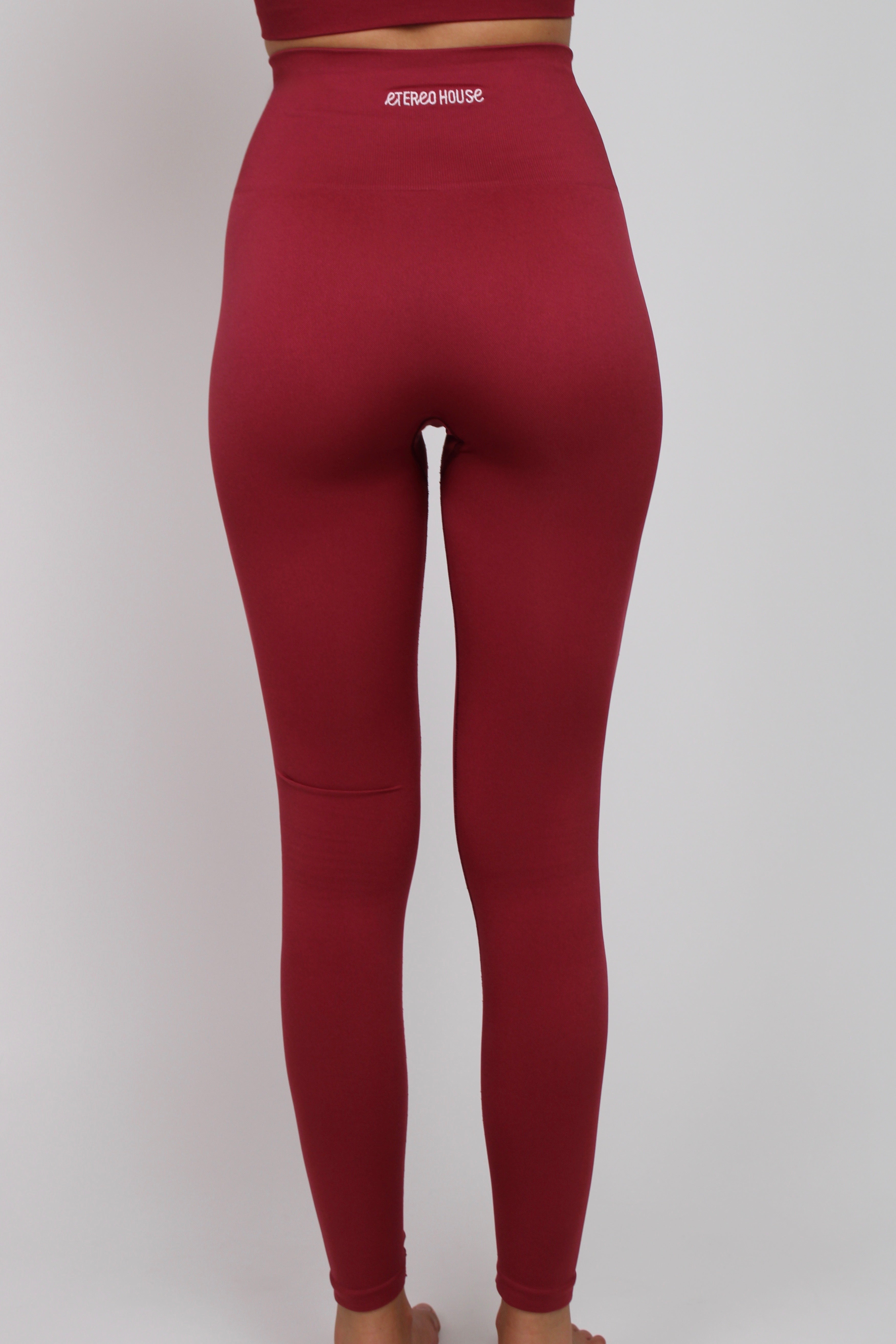 Legging deportivo seamless Sophia granate para mujer – trasero – Etereo House
