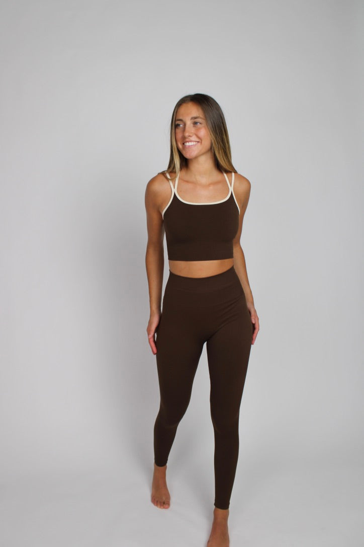 Legging deportivo seamless Sophia marrón para mujer – Etereo House